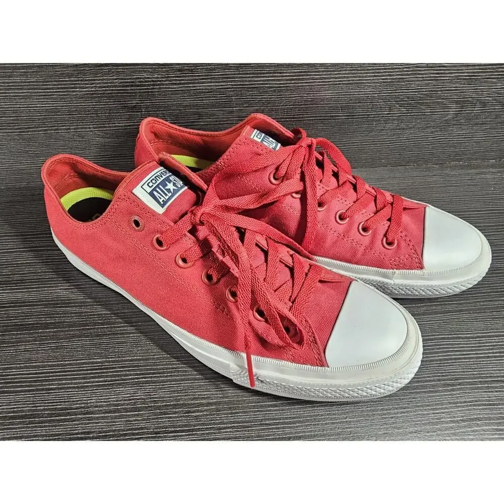 Converse All Star Chuck Taylor II Men's Size 10 Shoes Red White Low Top Sneakers